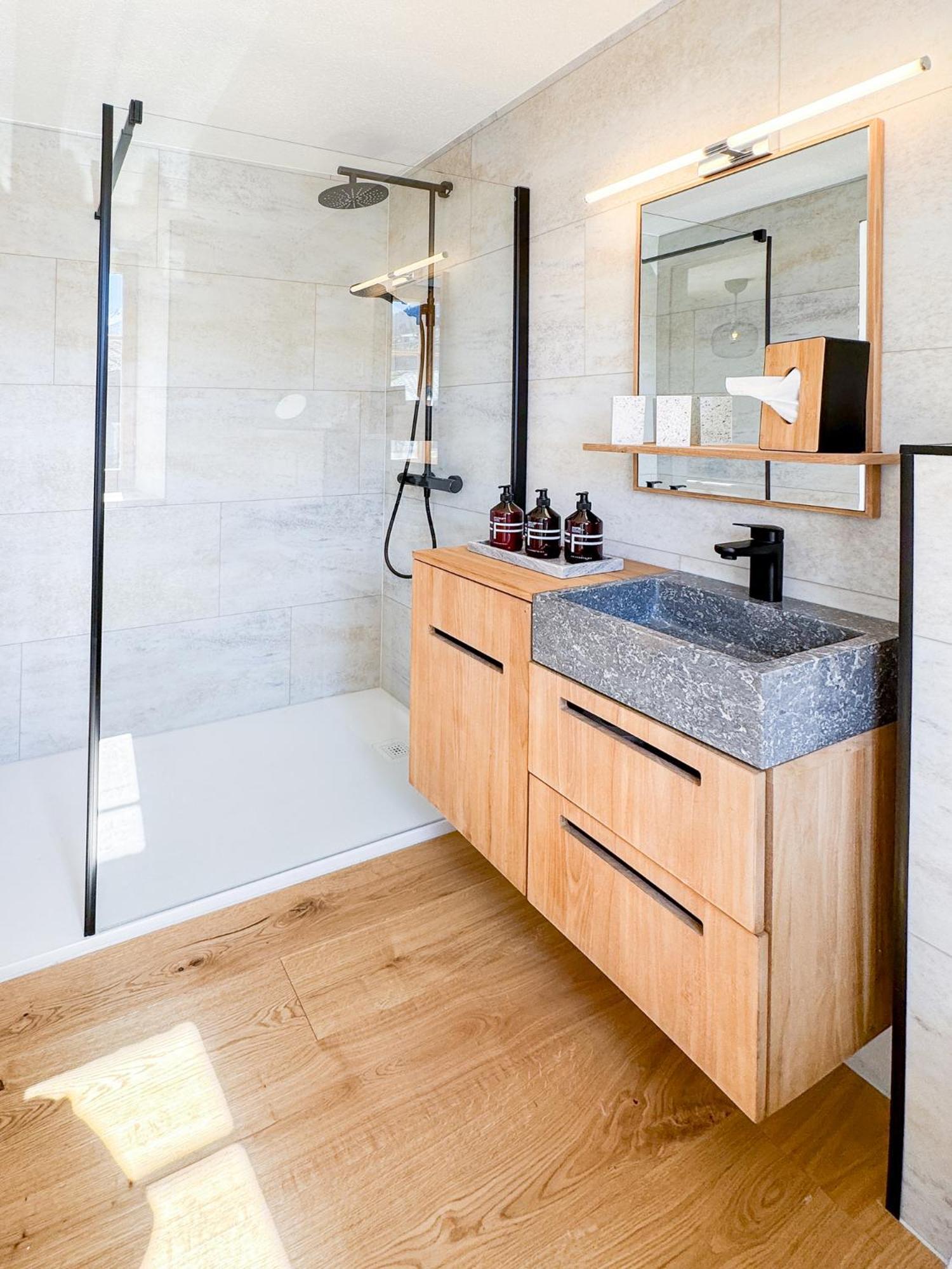 Zer Treichi Appartements เฟียช ภายนอก รูปภาพ